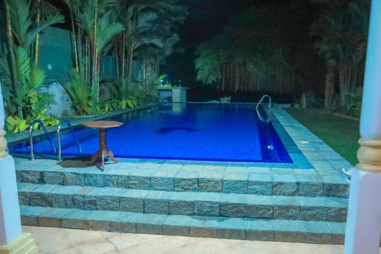 Bentota River Villa Экстерьер фото