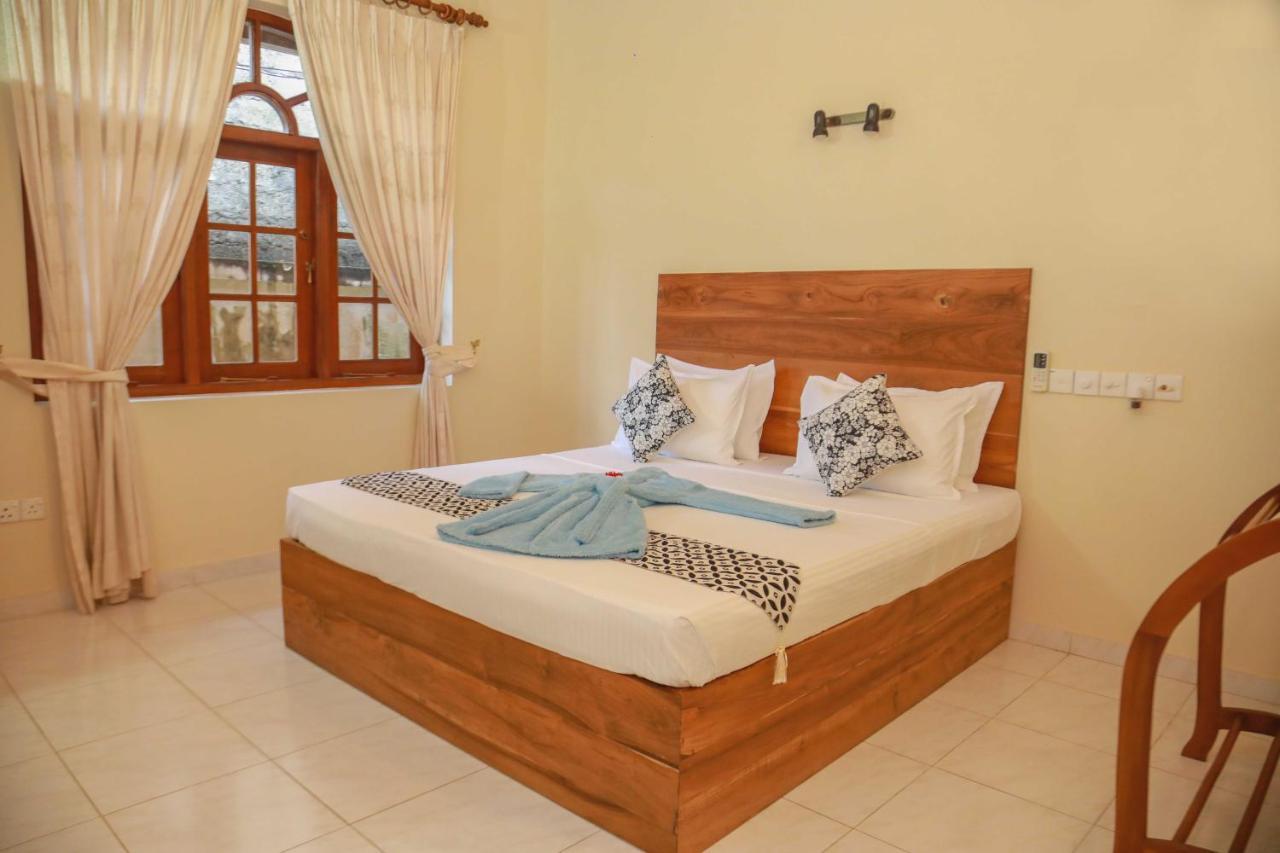 Bentota River Villa Экстерьер фото