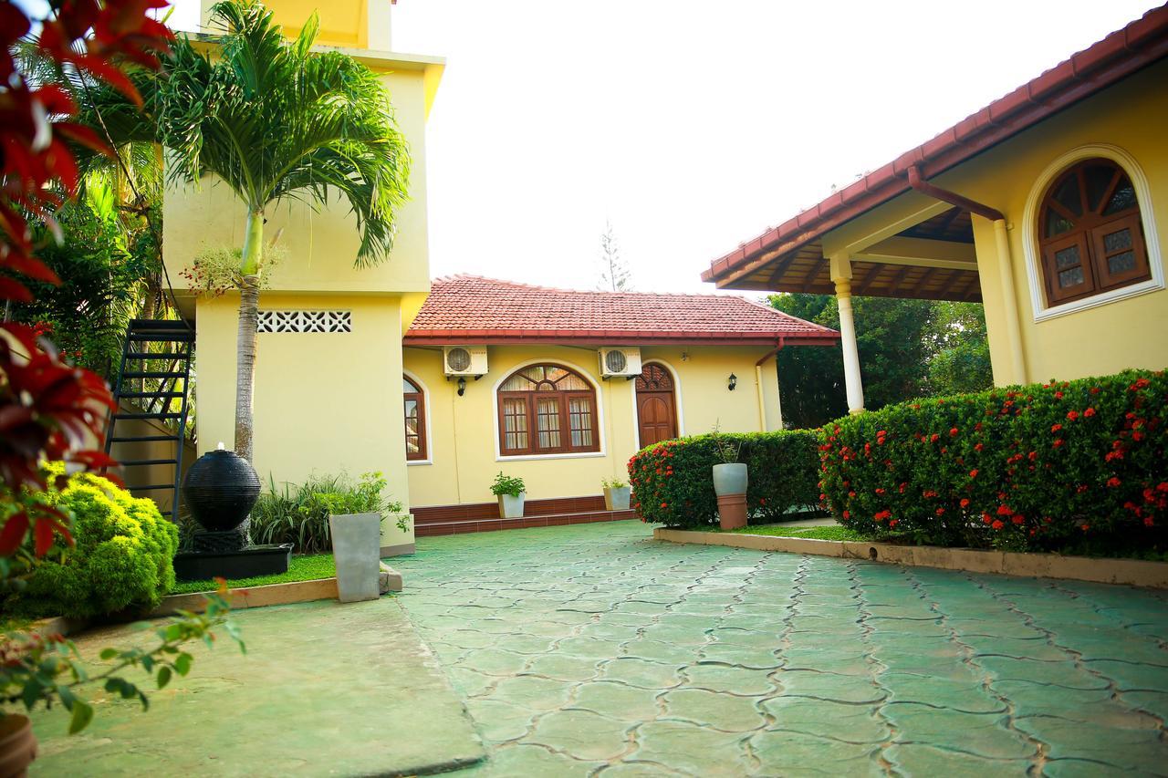Bentota River Villa Экстерьер фото